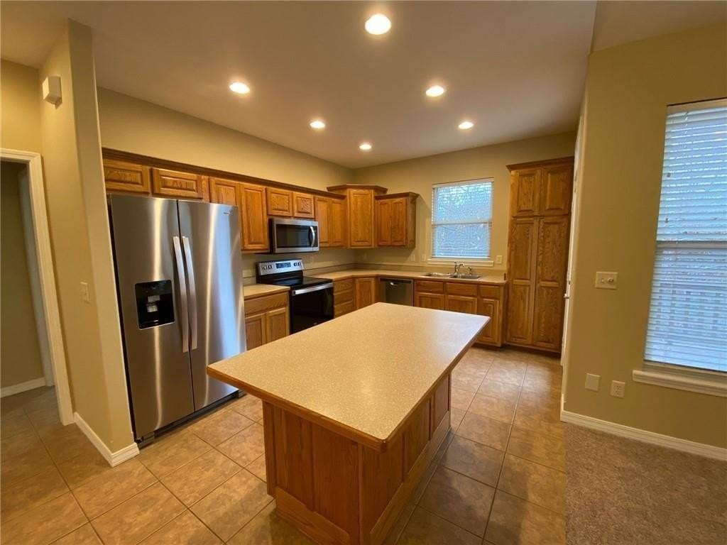 23 Morvan Dr - Photo 3 of 15