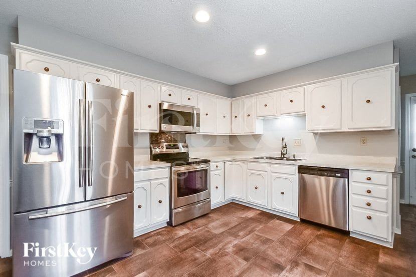 6993 Loddon Cv - Photo 6 of 15