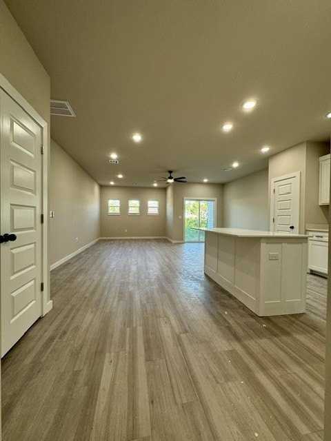 1806 Azlin Pl #C - Photo 3 of 26