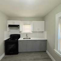 featured image of 150 Norwood St #1