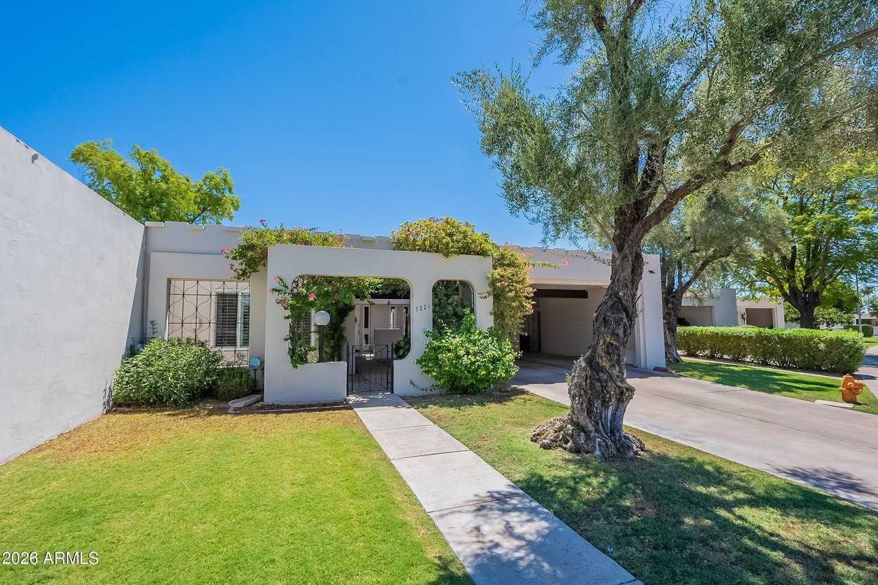 7221 N Via De La Montana - Photo 2 of 33