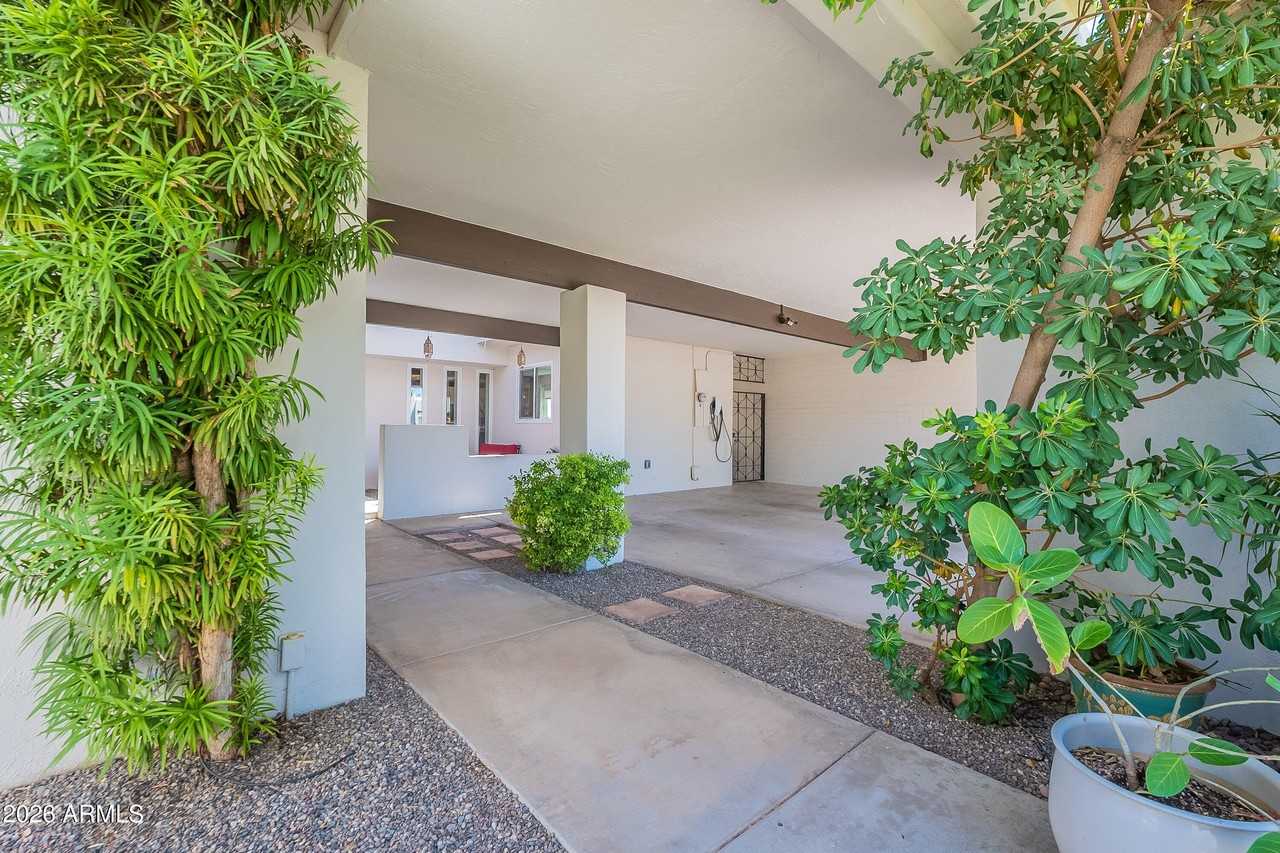 7221 N Via De La Montana - Photo 4 of 33