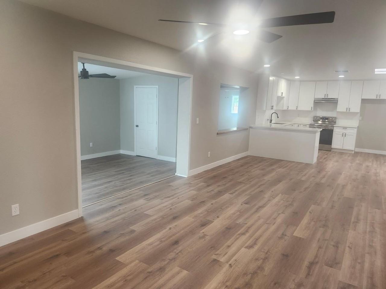 2267 E Caballero Cir - Photo 7 of 22