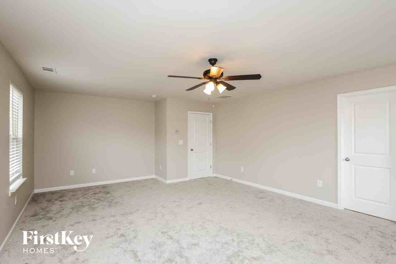 2476 Morgan Spring Ln - Photo 7 of 15