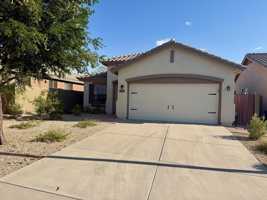featured image of 2579 W Lewis And Clark Trl