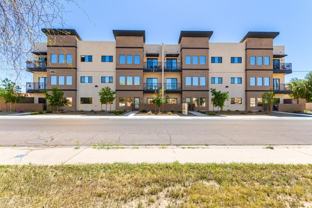 2063 E Lemon St #3004 - Photo 1 of 1