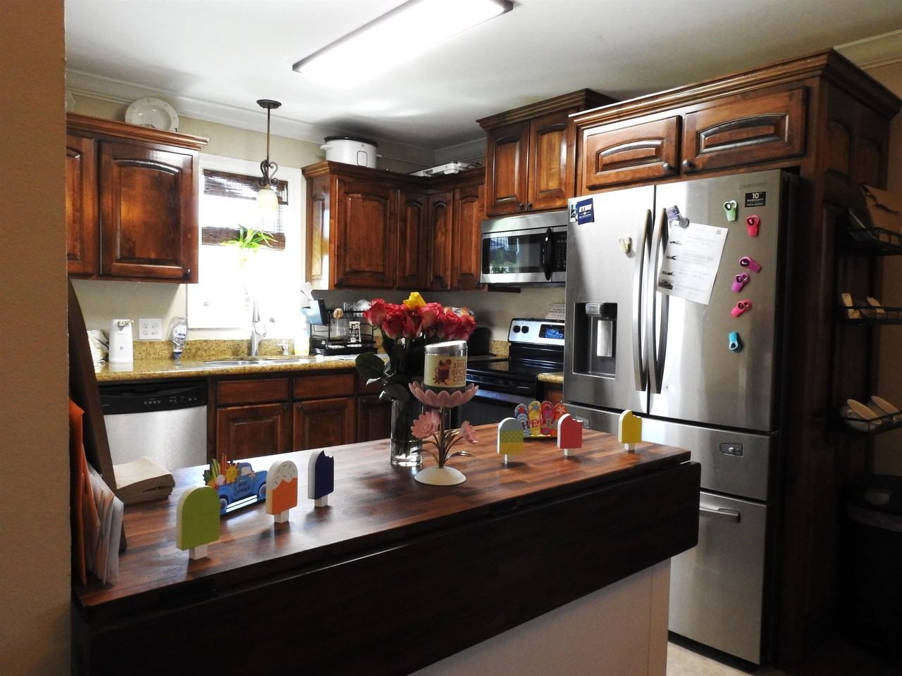 107 Essence Ave - Photo 7 of 25
