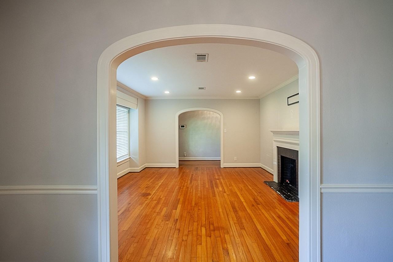 755 N 23rd St - Photo 7 of 36