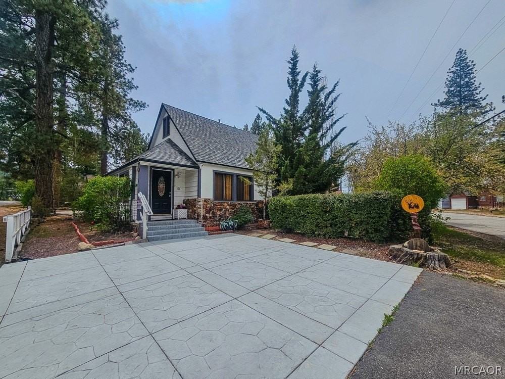 256 S Eureka Dr - Photo 2 of 29