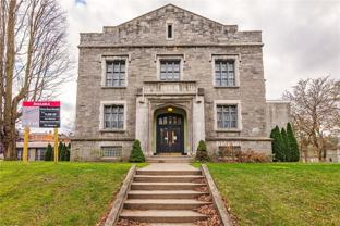 421 University Ave - Photo 1 of 1