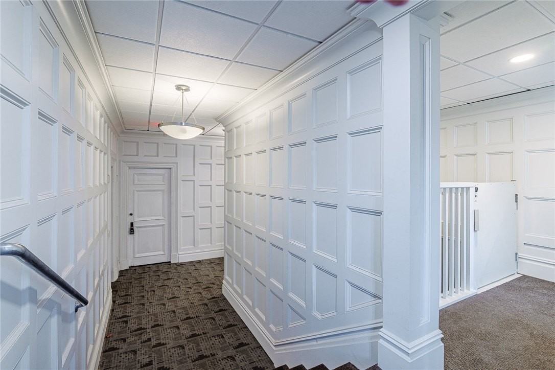 421 University Ave - Photo 5 of 18