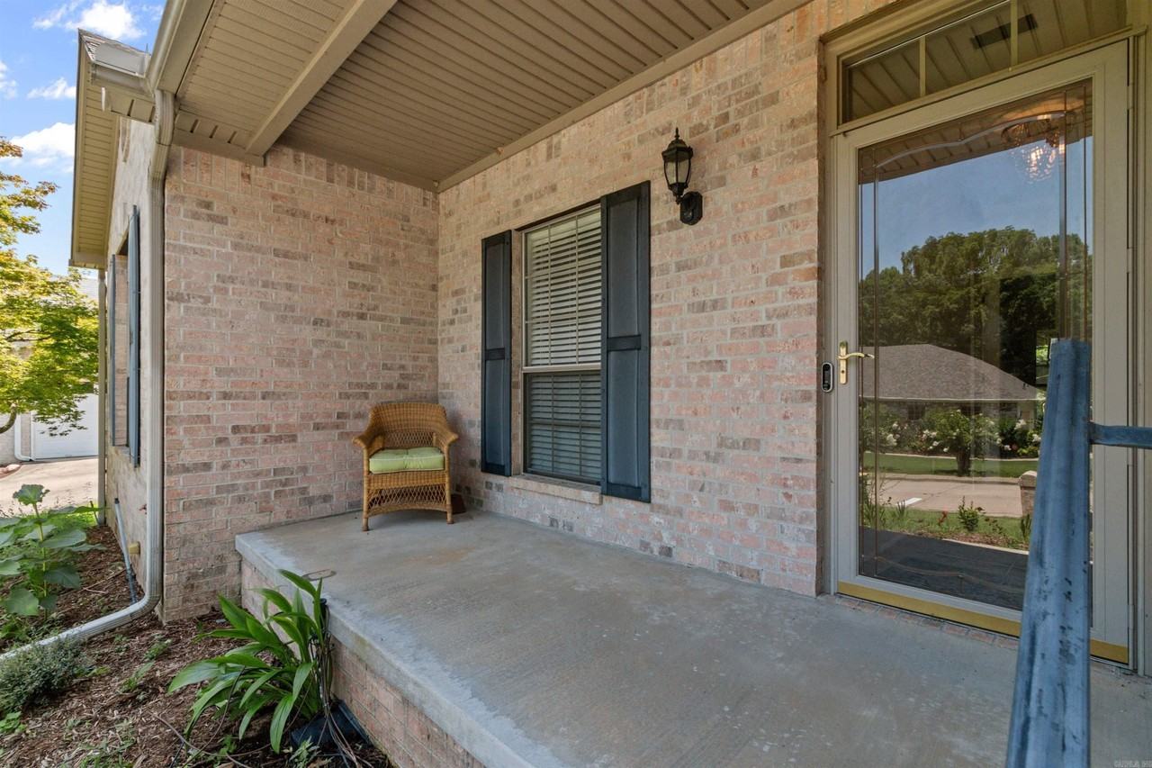 13717 Napoleon Rd - Photo 5 of 27