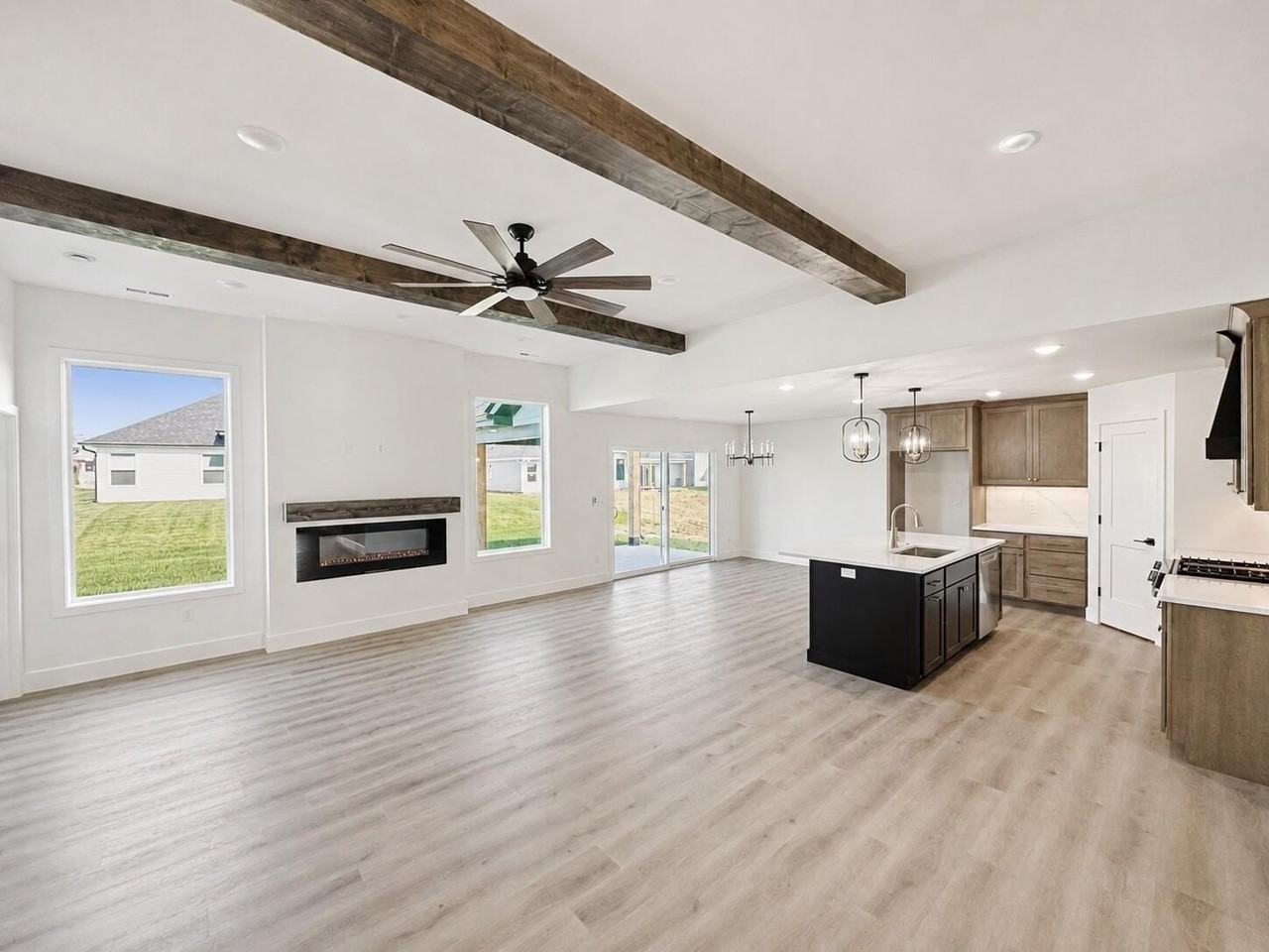 5309 Makana Ln - Photo 2 of 12