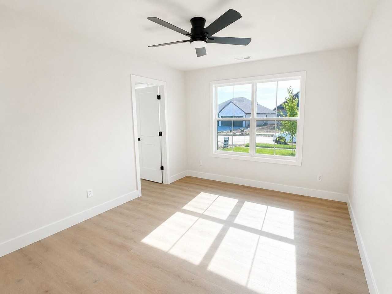 5309 Makana Ln - Photo 6 of 12