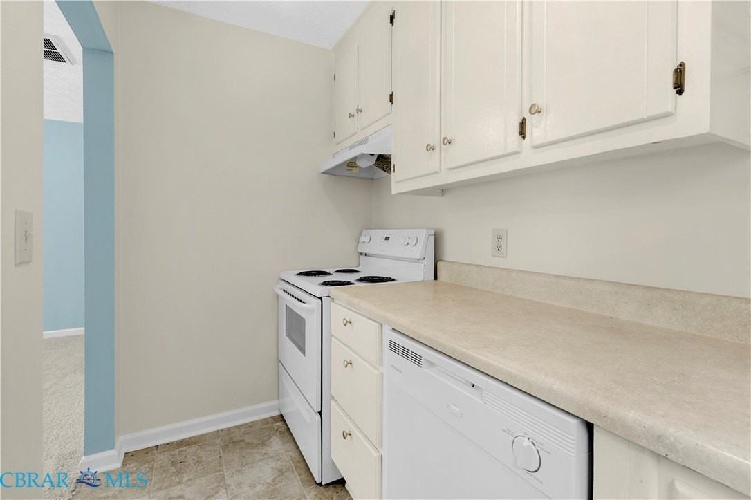 6667 Cedar Lake Dr #2 - Photo 7 of 12