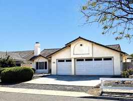 featured image of 1540 Belmont Park Rd