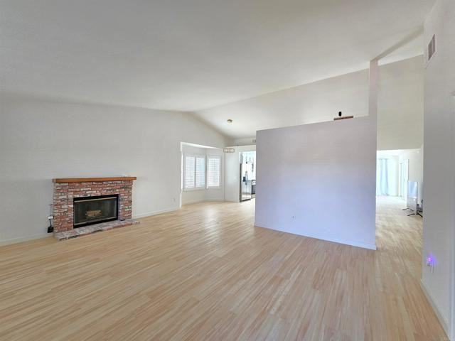 1540 Belmont Park Rd - Photo 4 of 30
