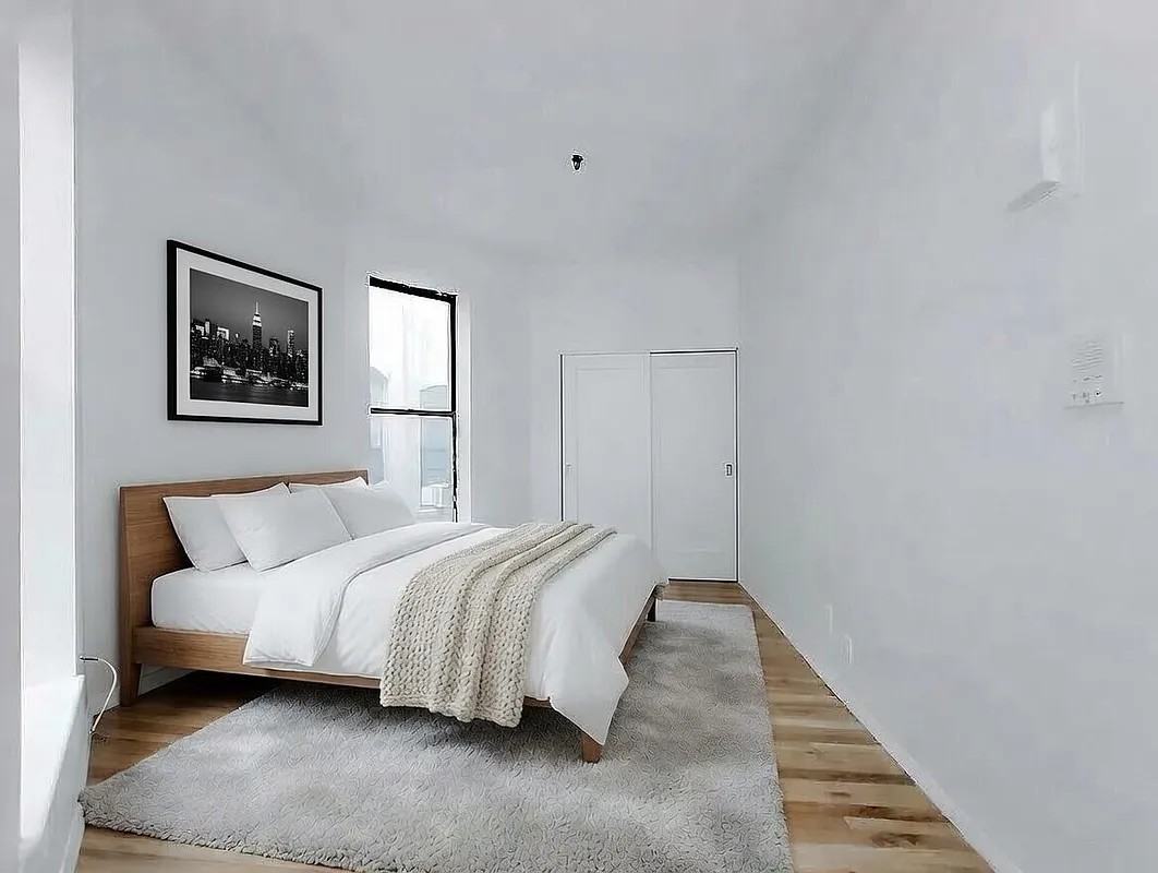 951 Amsterdam Ave #2B - Photo 4 of 4