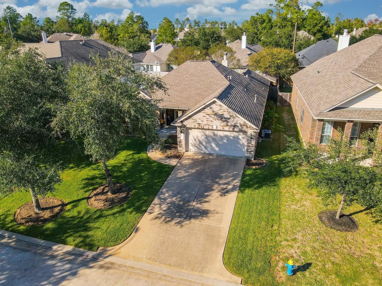 6922 Summer Bridge Ln - Photo 2 of 41