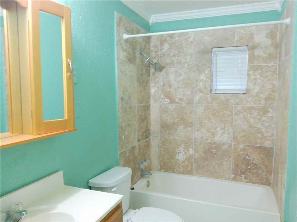 4822 Mokry Dr - Photo 6 of 10