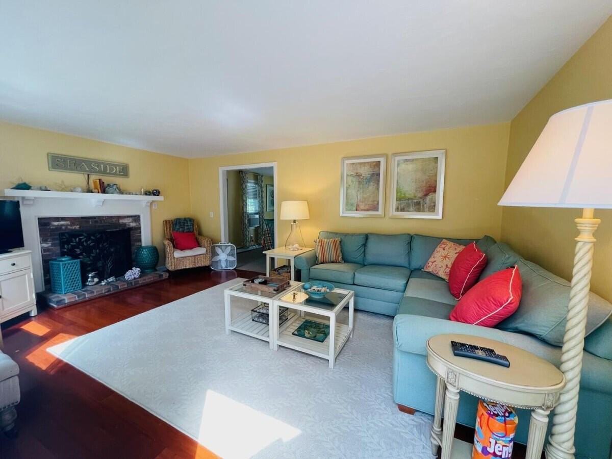 9 James Cir - Photo 5 of 17