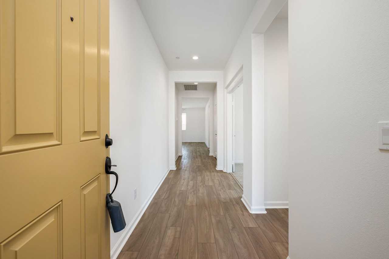 78879 Fortuna Pl - Photo 7 of 40