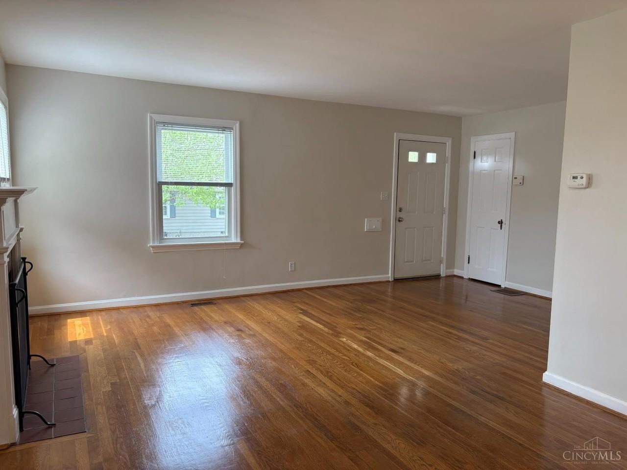 4408 Grove Ave - Photo 5 of 13