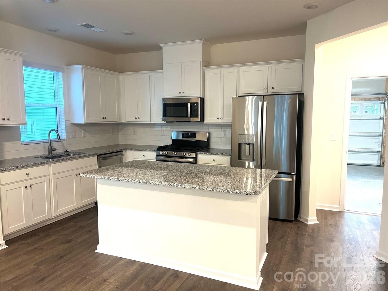 7117 Bentz St - Photo 4 of 15