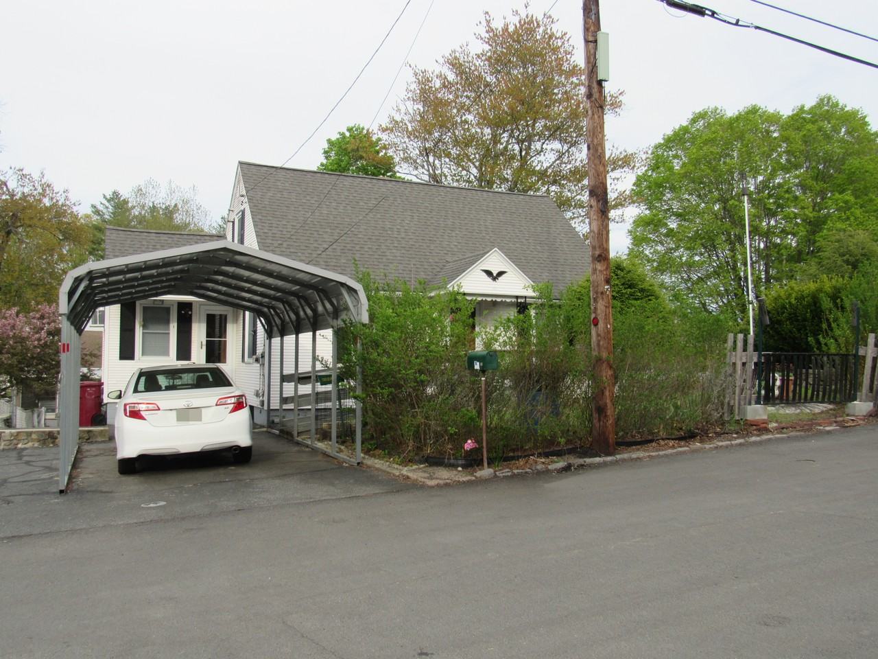 21 Barbara St - Photo 2 of 12