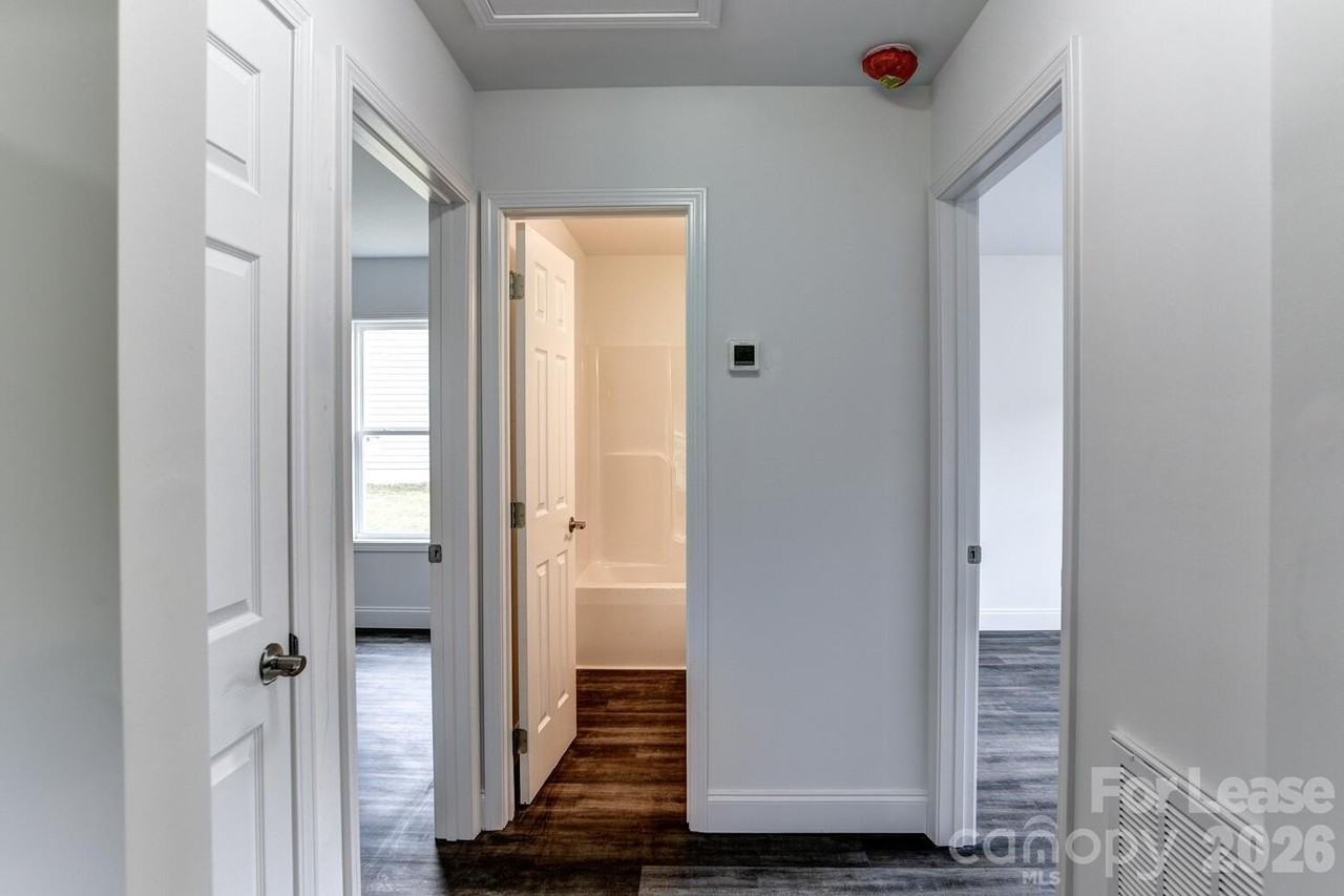 167 Quinn Hill Ln - Photo 2 of 8