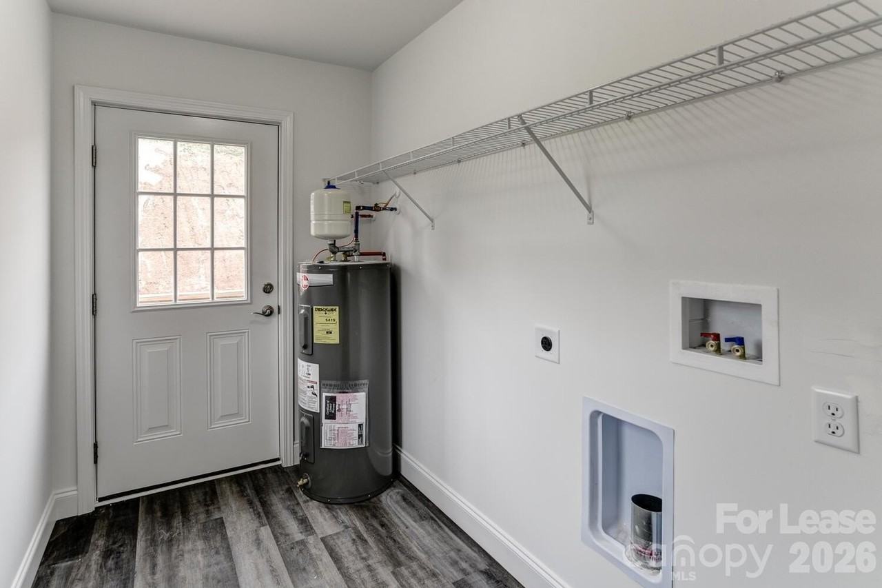 167 Quinn Hill Ln - Photo 6 of 8