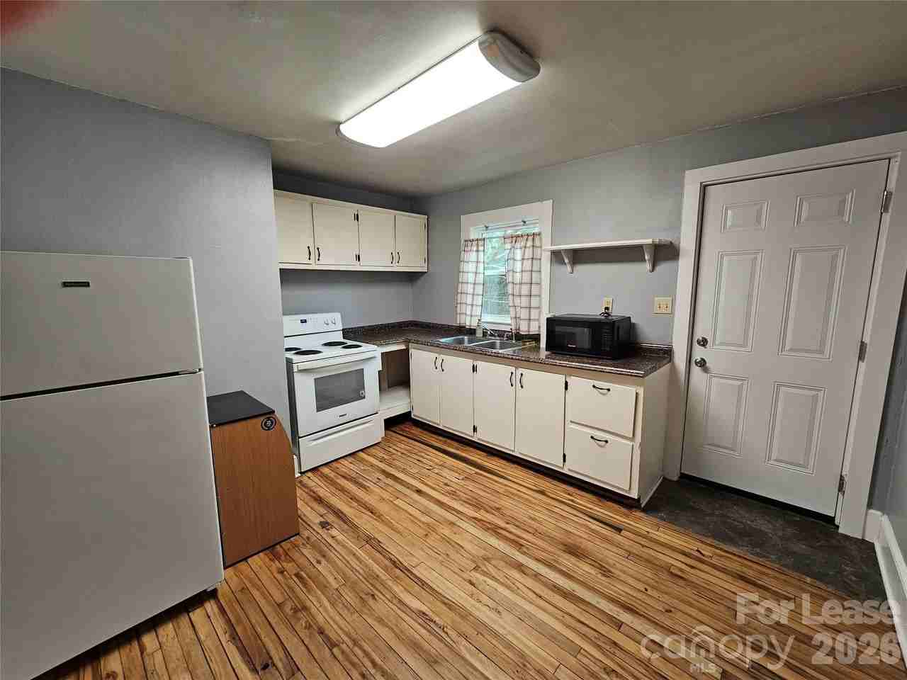1130 Camden Ave #B - Photo 7 of 12