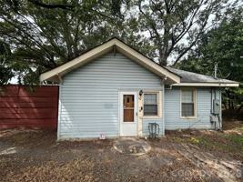 featured image of 324 Belmont Cir