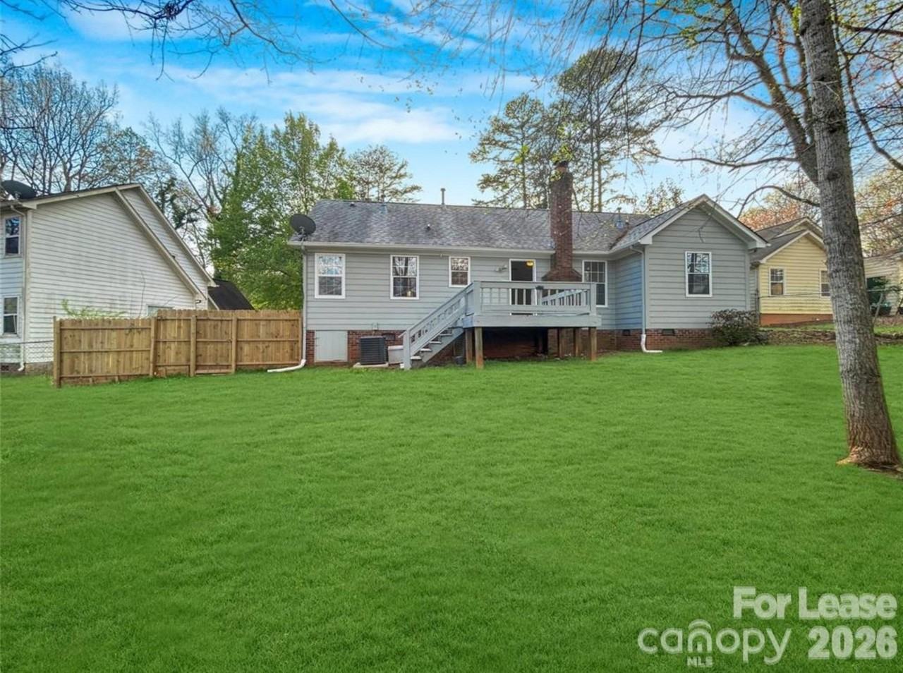 5933 Ruth Dr - Photo 3 of 18