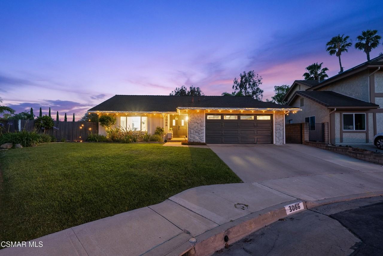 3066 Apache Cir - Photo 2 of 46