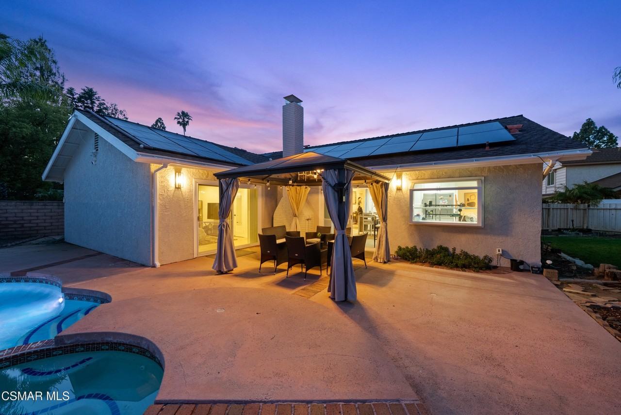 3066 Apache Cir - Photo 3 of 46