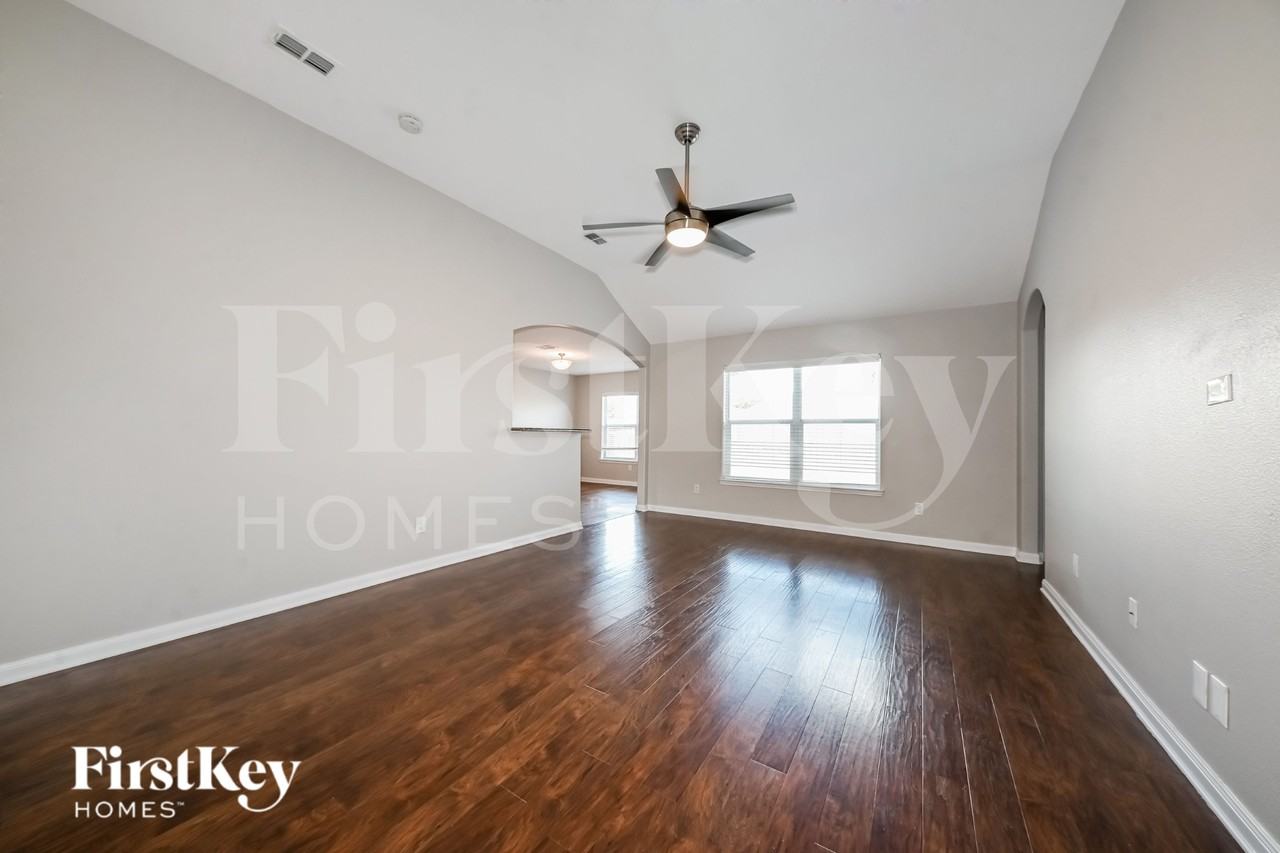 2029 Cone Flower Dr - Photo 2 of 19