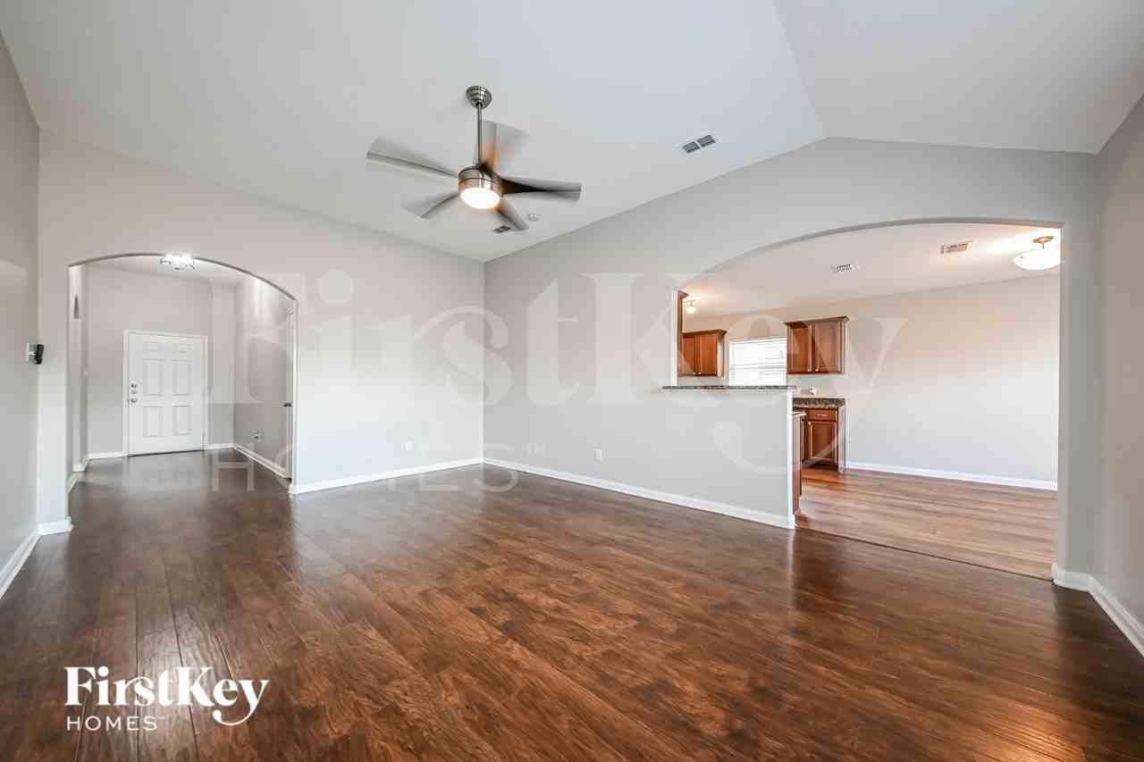 2029 Cone Flower Dr - Photo 4 of 19