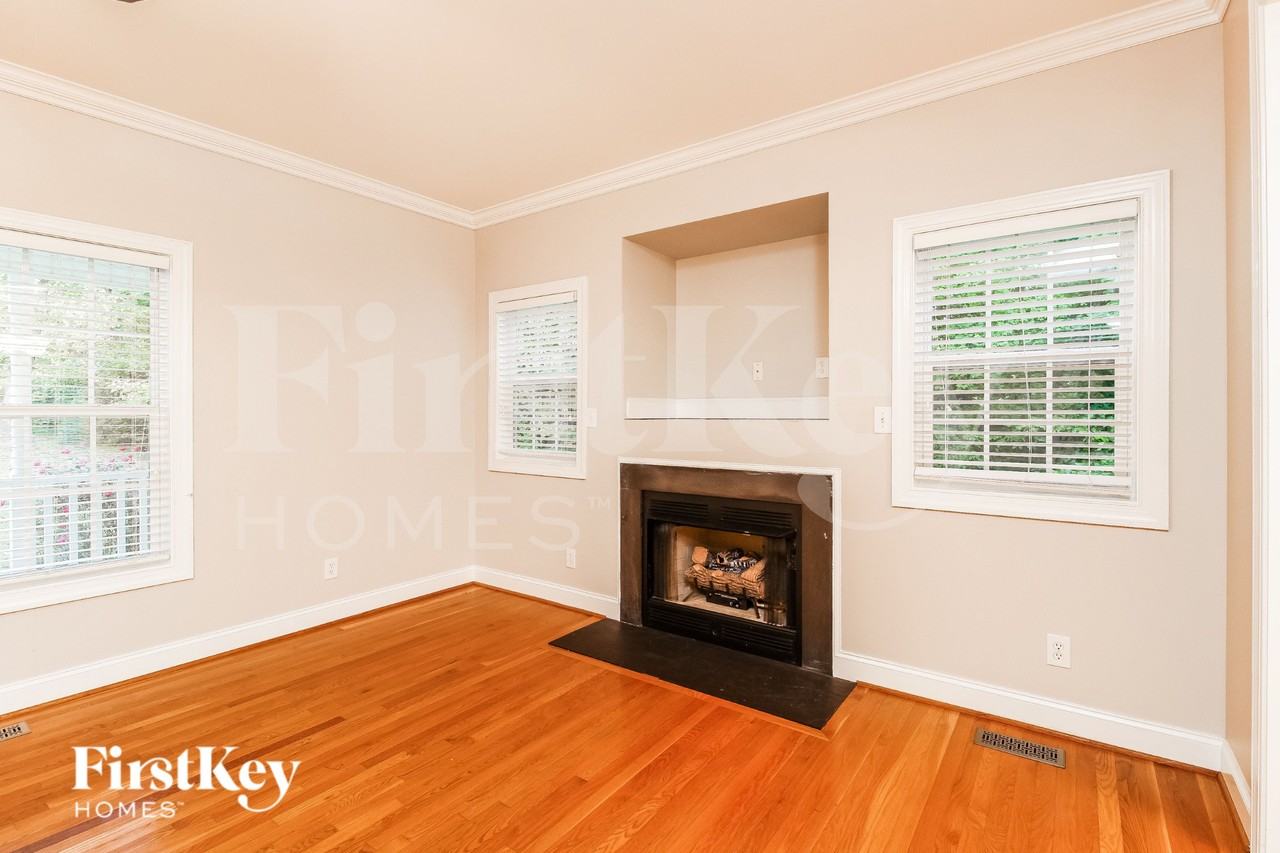 7505 Summersun Dr - Photo 2 of 15