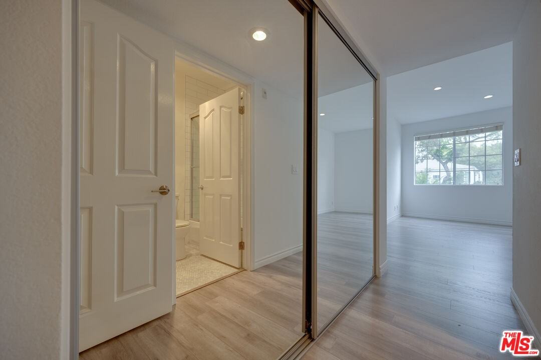 9800 Vidor Dr #101 - Photo 5 of 8