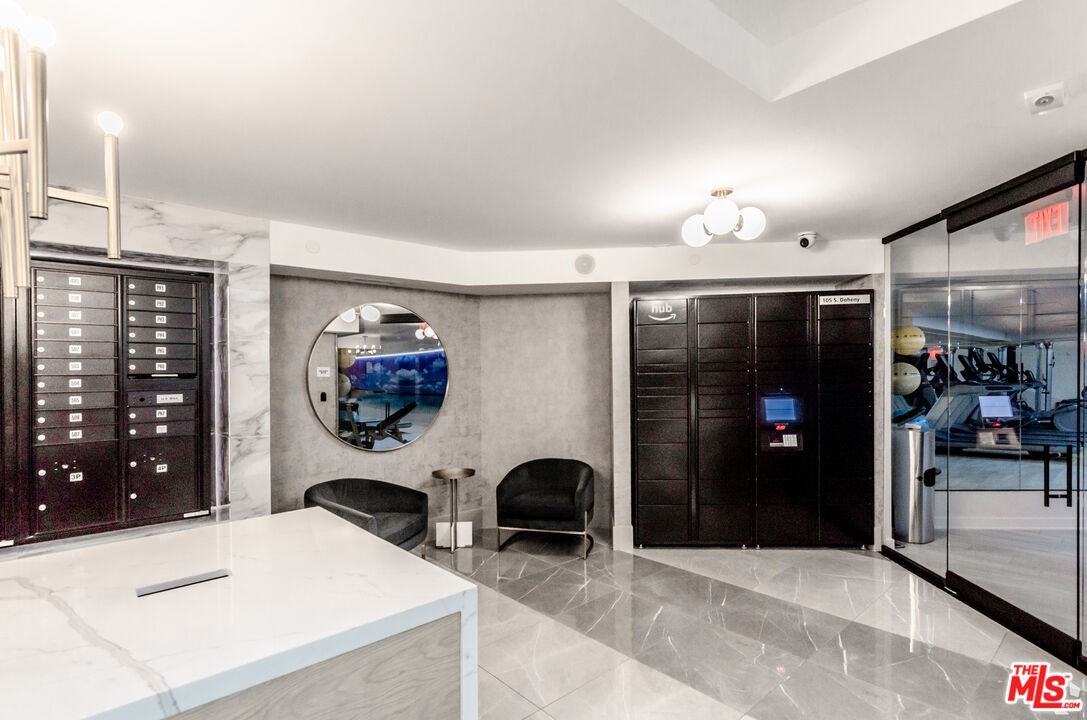 105 S Doheny Dr #305 - Photo 3 of 8