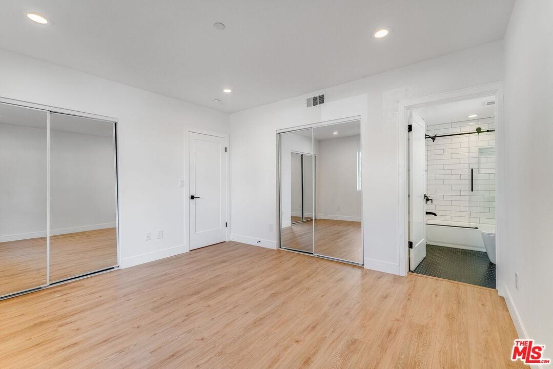 1433 S Crescent Heights Blvd - Photo 6 of 8
