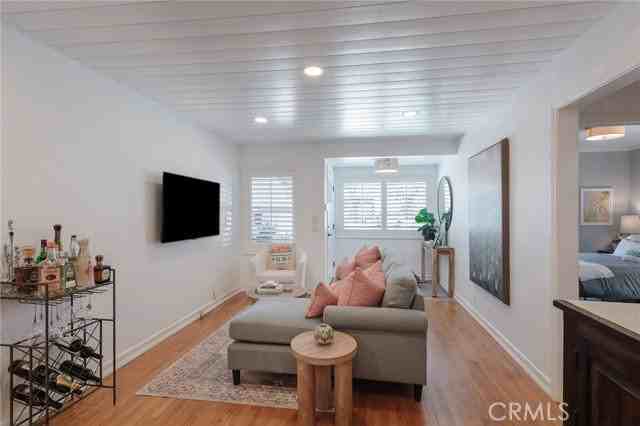 3013 Oak Ave - Photo 5 of 8