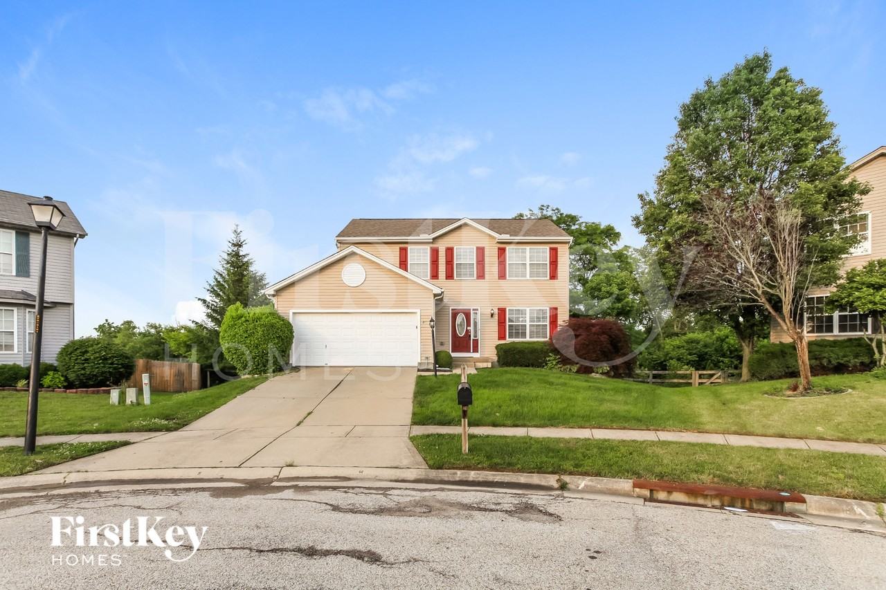 6311 Sara Ct - Photo 3 of 16