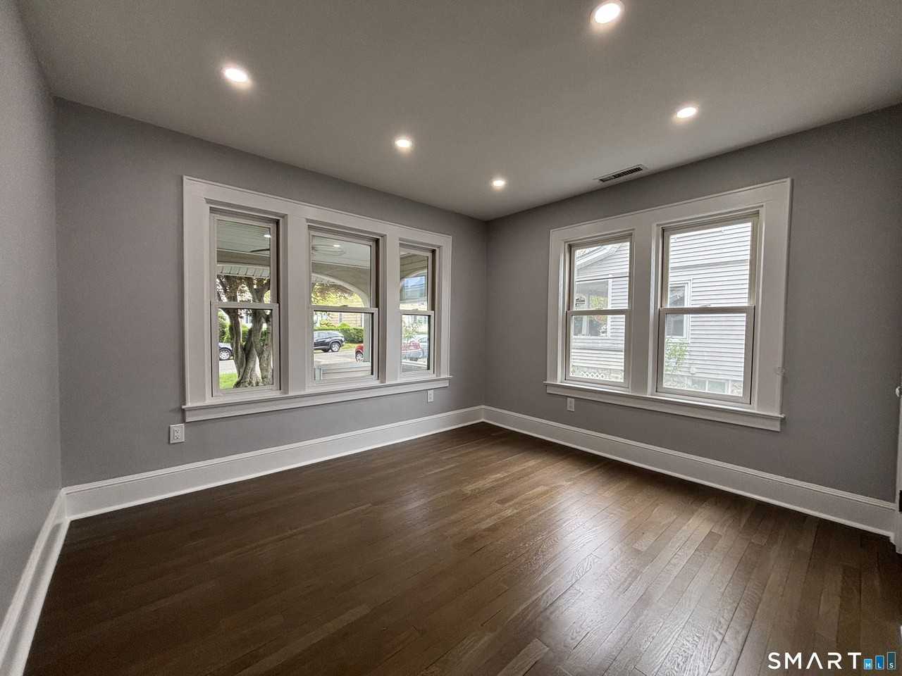 17 Reservoir Ave - Photo 6 of 17