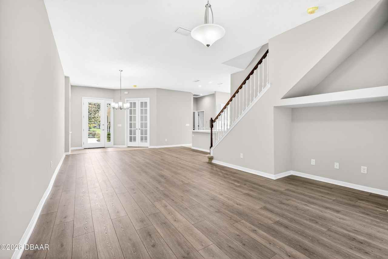 1119 Hansberry Ct - Photo 6 of 31