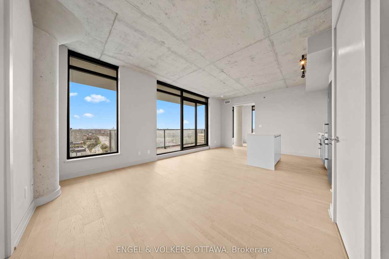 203 Soba Condos - Photo 2 of 22