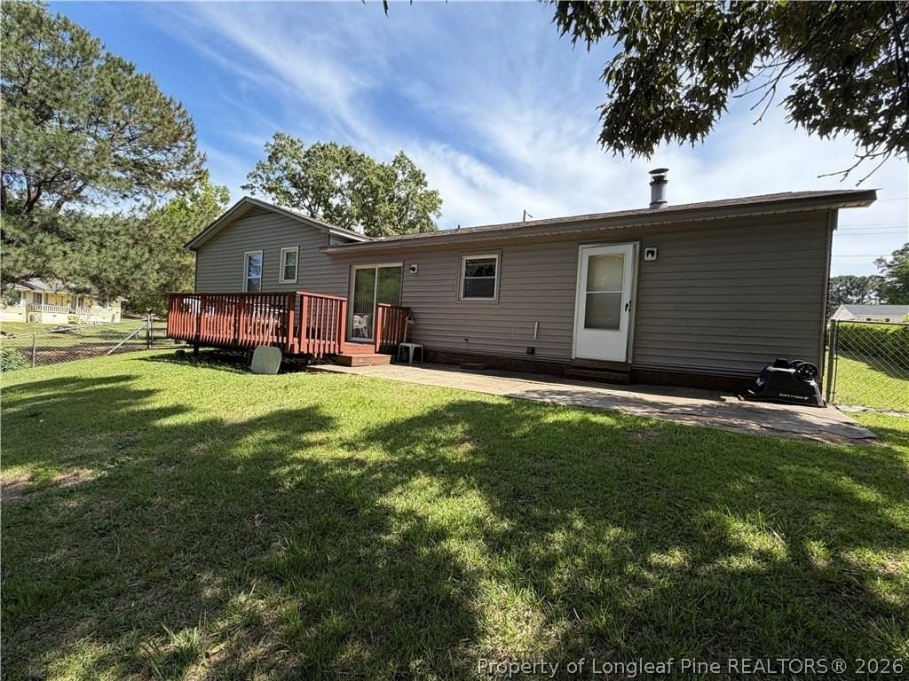 5247 Mawood St - Photo 2 of 5