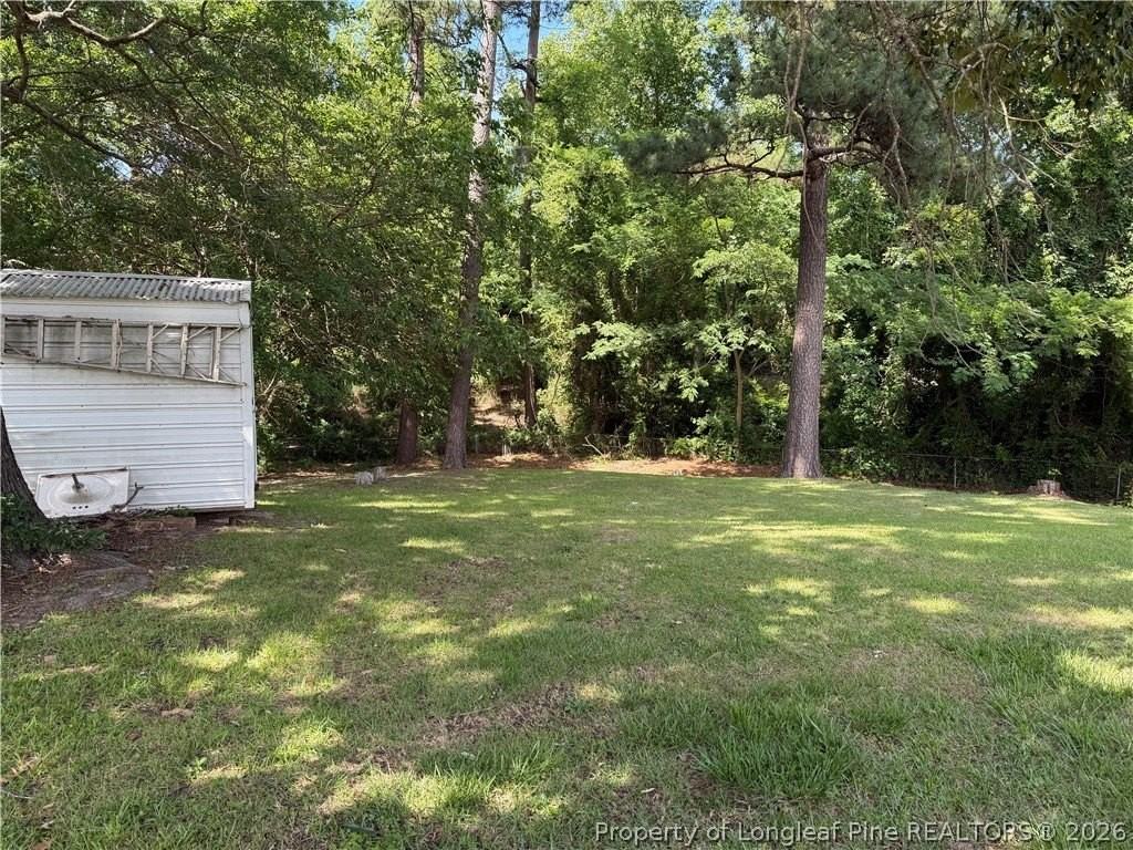 5247 Mawood St - Photo 3 of 5