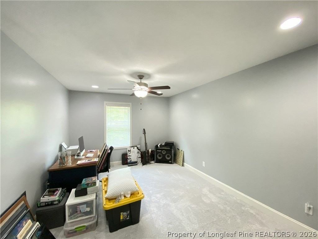 351 Maplewood Dr - Photo 5 of 16